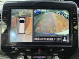 バック時に自車の真後ろの映像&上から見下ろした映像を映してくれますのでラクラク駐車が可能です(^_^)-☆