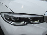 LEDヘッドライトで視界も良好です。見た目も恰好良いです。