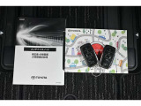 キーを取り出さずにドアを施錠&解錠。クルマの始動も可能です。
