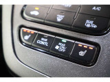 シートヒーター装備付き車!!座席に埋め込まれた電熱線によりシートを暖めることが出来る装備で、温められたシートは、寒い冬には最適です!!