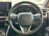 【純正革巻きステアリング】上質な革を使用することで、手にしっかり馴染みとても運転しやすいハンドルです♪