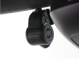 ◆ドライブレコーダー◆映像・音声などを記録する自動車用の装置です。 もしもの事故の際の記録はもちろん、旅行の際の思い出としてドライブの映像を楽しむことができます。