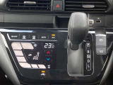 オートエアコンで車内快適!