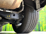 お車を安心してお乗りいただく為には、足回りの定期点検が欠かせません。サービスサポート(有償保証)では無料点検もご提供しており、安心のカーライフをお過ごしいただけるサポート体制が整っています。