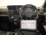 使いやすいインパネ周り! (※フロアマットありません)