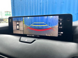 【360&deg;ビューモニター】専用のカメラにより、上から見下ろしたような視点で360度クルマの周囲を確認することができます☆死角部分も確認しやすく、狭い場所での切り返しや駐車もスムーズに行えます。