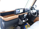 【車屋】として、長く車業界に従事した経験豊富なスタッフが在籍しております。
