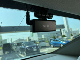 前後ドライブレコーダーを装着すれば、事故やトラブルの際、前方車両や後方車両の映像を録画し、客観的な証拠を残すことができます。また、あおり運転対策にも効果的です。