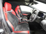 スタイリッシュな室内で運転もしやすいです♪使い勝手の良い配置も考えられています!!