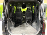普段のお買い物や通勤、送迎等に十分な荷室スペースを確保しております。セカンドシートを倒すと、大きな荷物の積載も可能です♪