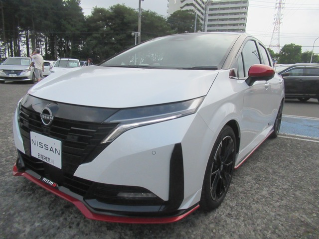 ノートオーラ 1.2 NISMO チューンド e-POWER 4WD 