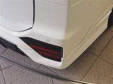 コーナーセンサー付きで駐車時も安心です。