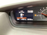 ハンドルにHondaセンシング系のクルーズコントロールやレーンキープアシストなどの操作スイッチが装備されています。ハンドルから手を離さず安全に操作できます。