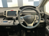 運転しやすいインパネ周りです!見やすいレイアウトで快適なドライブをサポートします!