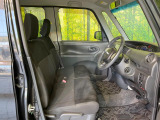 運転席シート廻りは使用感も少なく、良好な状態となっています。丁寧に使われていたことがよくわかりますね。