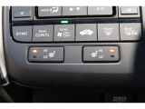 シートヒーター装備車両♪♪寒い冬はもちろん♪肌寒い春先・秋口まで活躍してくれるあると嬉しい装備です♪♪