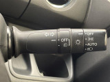【オートライト(AUTO)】外の明るさをシステムが感知して、自動でヘッドライトが点灯します!ヘッドライトをつけ忘れを防ぐ便利機能です。