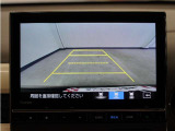 バックカメラ搭載です!車庫入れが苦手な人はもちろん、車両感覚に自信がある人にもお勧めです!見えない箇所が見えるようになるので、低い障害物や隠れてしまっている子供の存在等にも気付く事が出来ます。