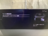 Bluetoothに接続することで、スマートフォンに入っている音楽アプリを車内で楽しめたり、通話が出来ます♪
