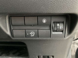 運転席まわりの画像です。