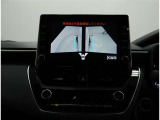 パノラミックビューモニター装備!サイドビュー/車両に取り付けたフロント、サイド、バックカメラの映像を合成しての映像を画面上に表示させることで、低速時の運転を補助する装置です。車両本体の取扱書もお読みく