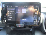 ディスプレイオーディオを装備。スマホとクルマをつなぐことで、これまでのナビに加えて、いろんなサービスが楽しめます。