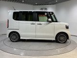 弊社は、車両販売価格に、整備代金が含まれております。納車時までにホンダの整備士がしっかりと点検整備をさせていただいておりますので、安心してお買い求めしていただけます。