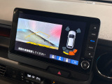 バックギアに入れるだけで自動でリヤカメラに切り替わります!車庫入れやバックが苦手な方にオススメ!