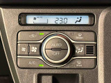 車内空調は&rdquo;AUTOエアコン&rdquo;にお任せ。運転に集中出来ますよ!