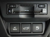 非常時やキャンプなどに役立つAC100Vコンセント付きです。ETCも装備してます。