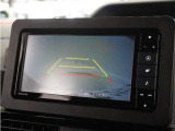 ◆バックカメラ◆リバースにするだけで映ります、後方の安全確認や、狭い駐車場での車庫入れ、雨の日や夜間など視界の悪い時に便利です!安全にバックする為には欠かせない装備です。
