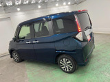 家族使いに嬉しい&ldquo;両側電動スライドドア&rdquo;。狭い駐車場でも安心して乗り降りできますね