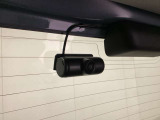 スマートキー付きですからドアロックの開閉およびエンジンスタートが楽々です。電動スライドドアの開け閉めもボタンで操作できます。スペアキーも同じものを用意しております。