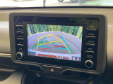バックカメラ】駐車時に後方がリアルタイム映像で確認できます。大型商業施設や立体駐車場での駐車時や、夜間のバック時に大活躍!運転スキルに関わらず、今や必須となった装備のひとつです!
