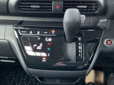 タッチパネル式オートエアコン ☆CVT無段変速機 変則ショックが少なく低燃費