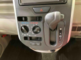 納車前にはプロのメカニックが、各部の点検を行います。ディーラーにしか出来ない品質、そしてサービスできっと満足していただけると思います!