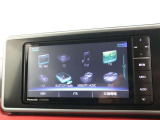 TV(フルセグ)、CD、DVD、Bluetooth機能も搭載しています。