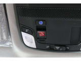 緊急通報ボタンが装備されています。ホンダコネクト対応。ご利用には、Honda Total Care プレミアムのご加入が必要です。