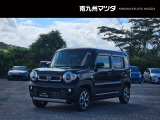 中古車専門再生工場にて熟練専任スタッフが丁寧に清掃、仕上げを実施しております。また、お客様に安心してご検討いただける様、公取協が定める基準に基づき車両検査を実施し、車両状態評価証を発行しております。