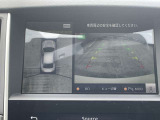 < アラウンドビューモニター >前後左右にカメラがついているので、狭い道での確認や車庫入れが苦手な方もラクラクです!