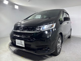 雨の日は中古車は選びにくいですよね。でも当店なら安心です。電話予約を頂ければ屋根下へ移動させて頂きます。雨でもじっくりご検討いただけます。