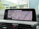 タッチパネルナビとなります。スマホのように使用できます。