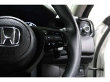 Hondaセンシングの機能のひとつ、アダプティブクルーズコントロール付!アクセルから足を離しても設定したスピードと前車との車間を保ち走行してくれます!車線維持もアシスト☆高速道路で疲労軽減ですね☆