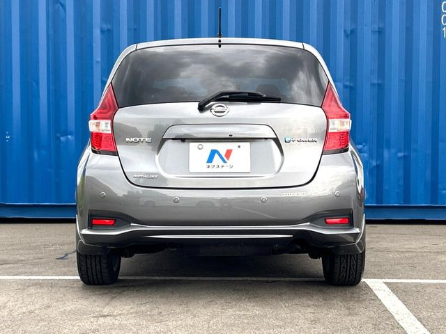 日産 ノート 1.2 e-POWER メダリスト FOUR 4WD の中古車詳細 (28,068km
