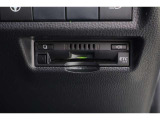 ETC車載器を装備していますので、高速道路の料金所をスムーズに通過。料金もお得になる場合があります。