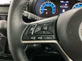 【ステアリングスイッチ】運転中に前方から目線をそらすことなくオーディオ等の操作が可能な便利機能!安心&快適なドライブを演出してくれます。