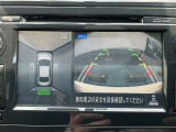 ナビ画面にアラウンドビュ-モニタ-の映像を映し出しています。  狭い場所での車庫入れをサポ-トしてくれる便利アイテムです。