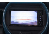 バックカメラが付いているので後方確認が非常にしやすいです。今や運転初心者も熟練者も必須装備!ついていて損はないですね♪