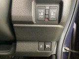両側電動スライドドア