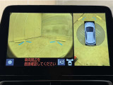 後方のモニターと併せ、前方の死角を確認するフロントモニターも装備!これで前後安心です♪